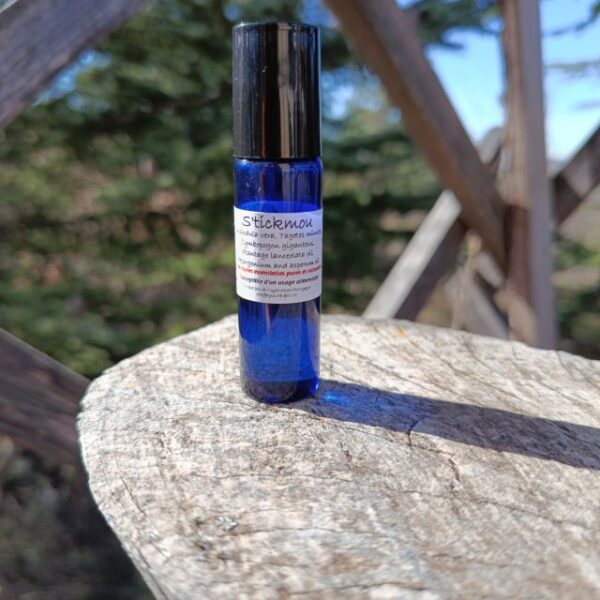 *Synergie d'huiles essentielles : S'tikmou Roll on 10ml